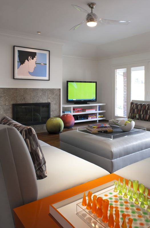 Azalea living room with artwork